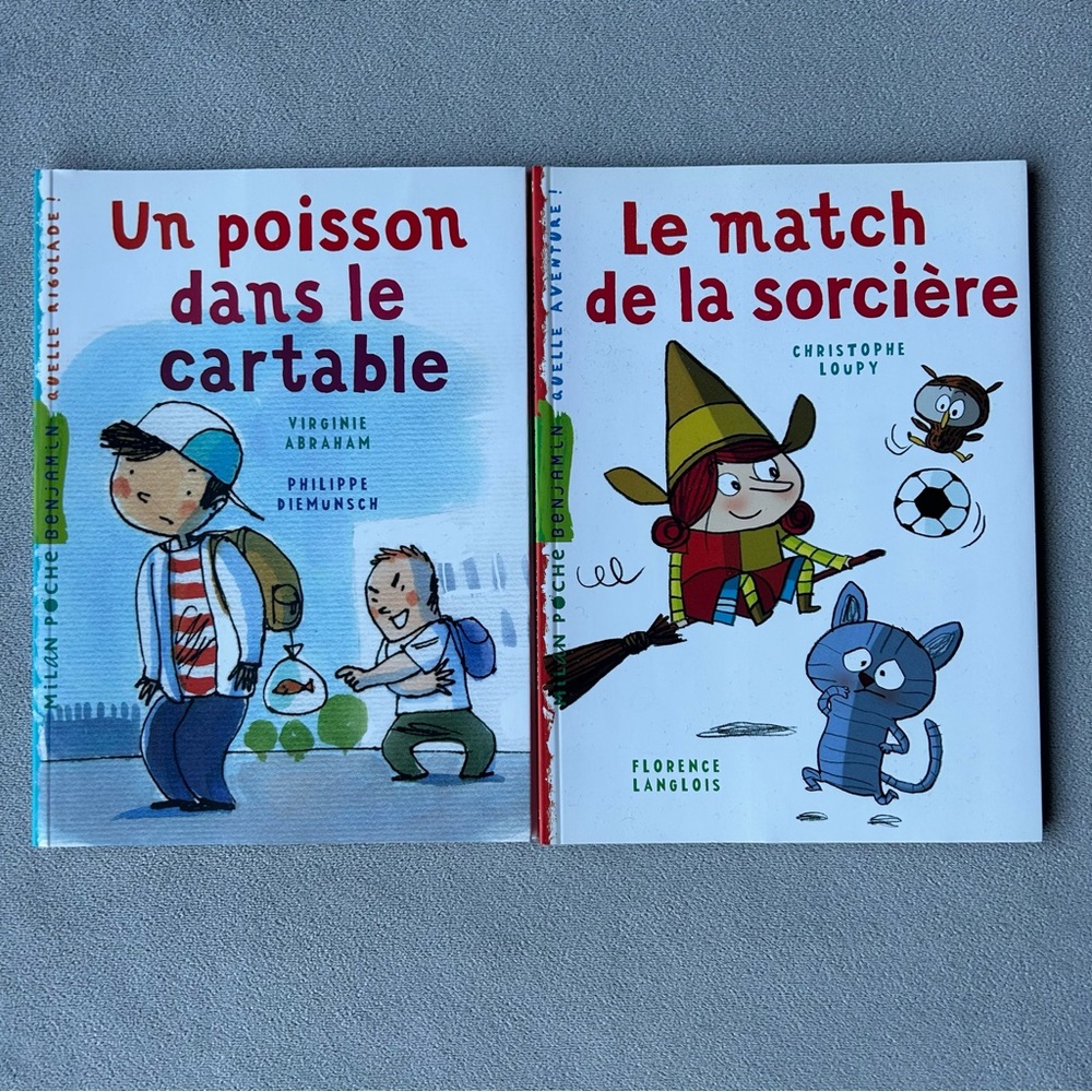 FRENCH ~ Set of 2 ~ Early Childhood Readers